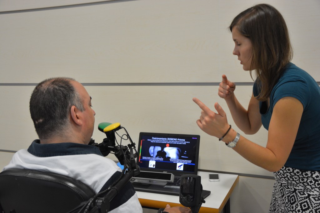 Breve crónica de la Jornada «Comunicación para personas con necesidades especiales» (tecnología&nbsp;Irisbond)